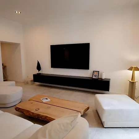 Appartement 120M2 Aubenas Exterior photo